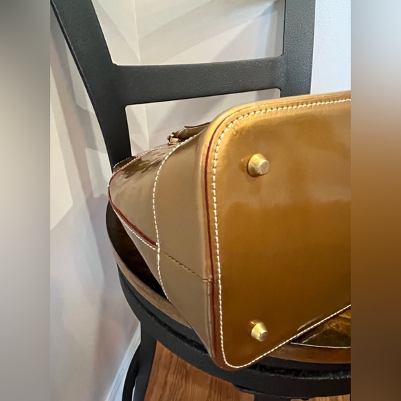 Arcadia Gold Patent Leather Satchel Large Handbag Purse Zip Double Handle Italy - Picture 11 of 16